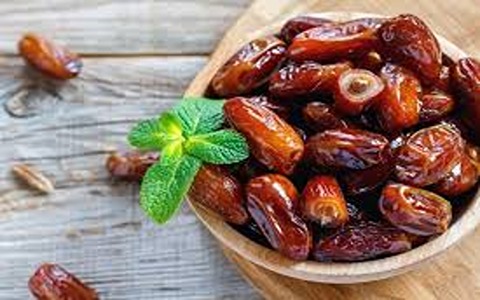 تصویر 4 از قیمت خرما آلویی با کیفیت ارزان + خرید عمده